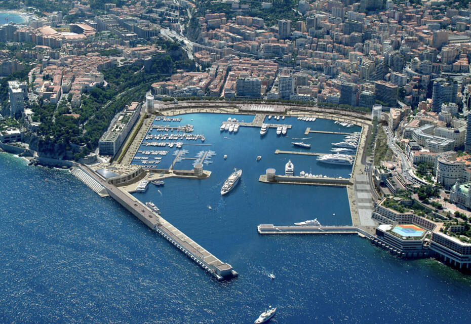 Sous offre - Fonds de commerce avec vitrine port Hercule - Bail tous commerces